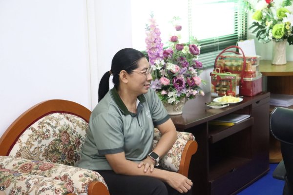 คณะผู้บริหารและเจ้าหน้าที่ ได้เข้าพบ นายวิจารณ์ จุนทวิจิตร นายอำเภอพระแสง เนื่องในโอกาสแนะนำตัว นายแพทย์กิตติพศ เส็งศรี เข้ารับตำแหน่งผู้อำนวยการโรงพยาบาลพระแสง รูปที่ 5